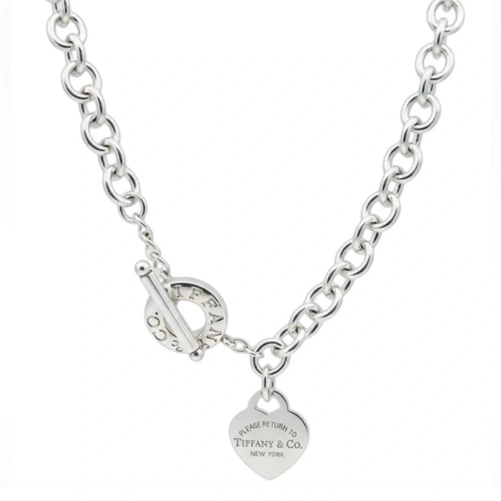Authenticated Tiffany & Co. Return to Tiffany Heart Tag Toggle Necklace Silver - Picture 9 of 10
